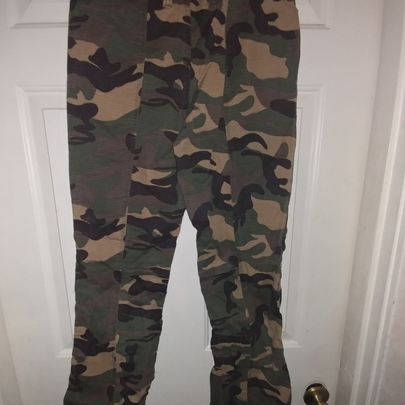 Lazer Jeans Butterfly Camouflage Cargo Pants - Picture 2 of 8